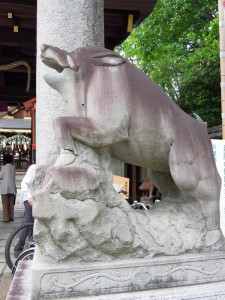 護王神社　猪狛犬