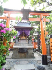 祇園辰巳神社