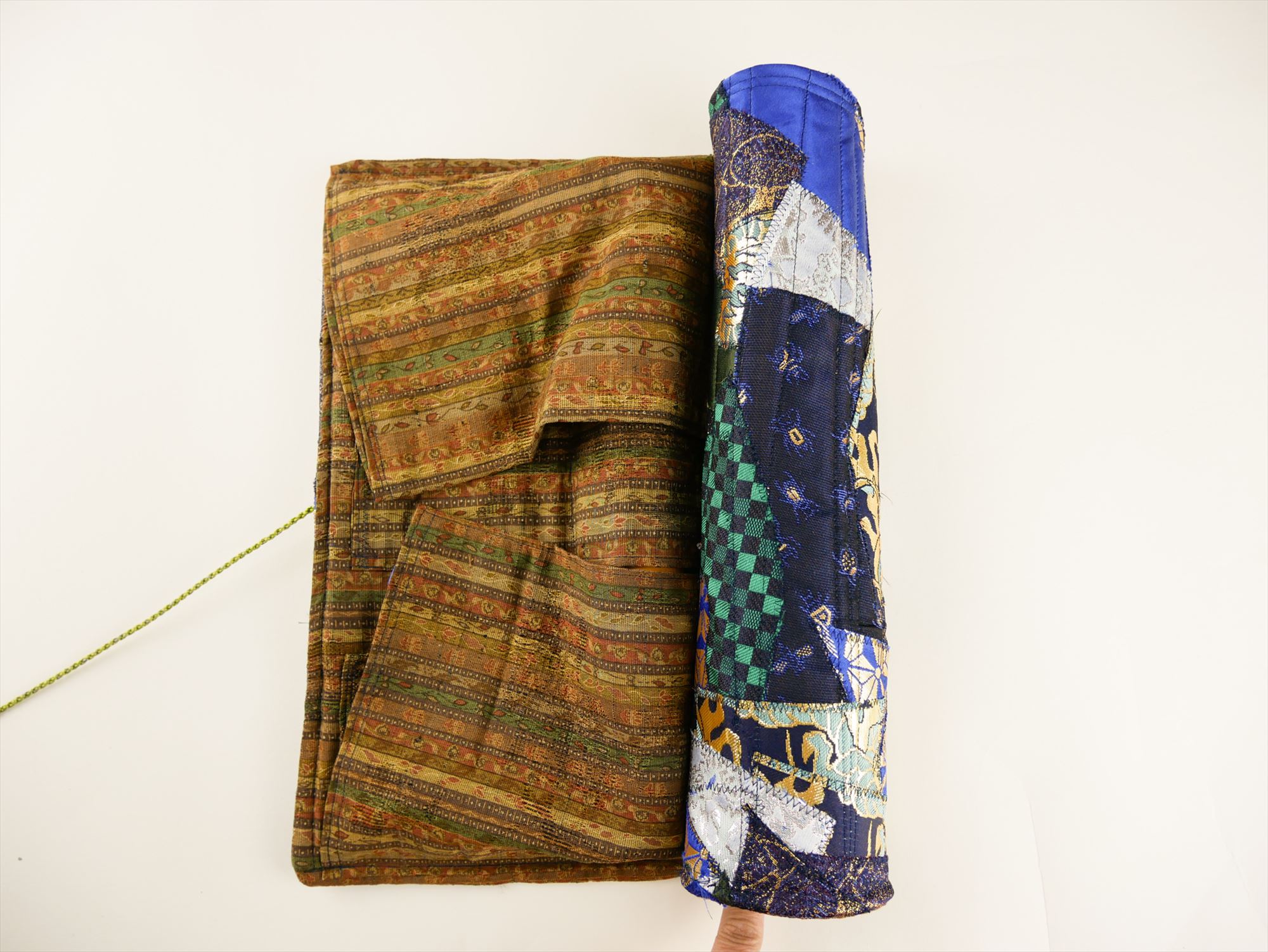 Shakuhachi bag made of Nishijin kinran brocade crazy quilt Nishijin