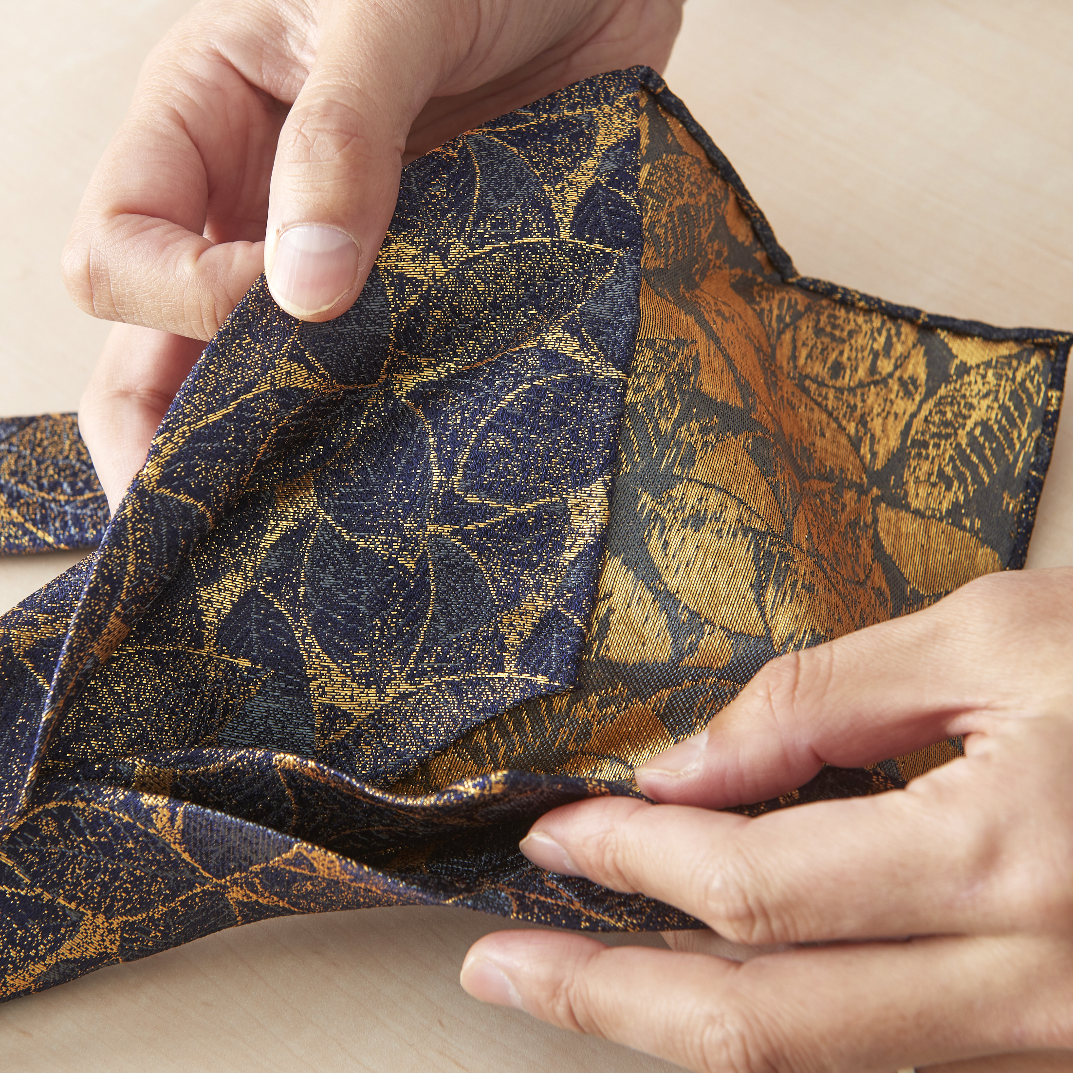 Nishijin Okamoto× TIE YOUR TIE