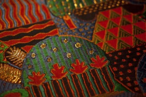 Art piece to decorate a room: Nishijin kinran brocade “Hikaruyama(Energy from Mountain)”