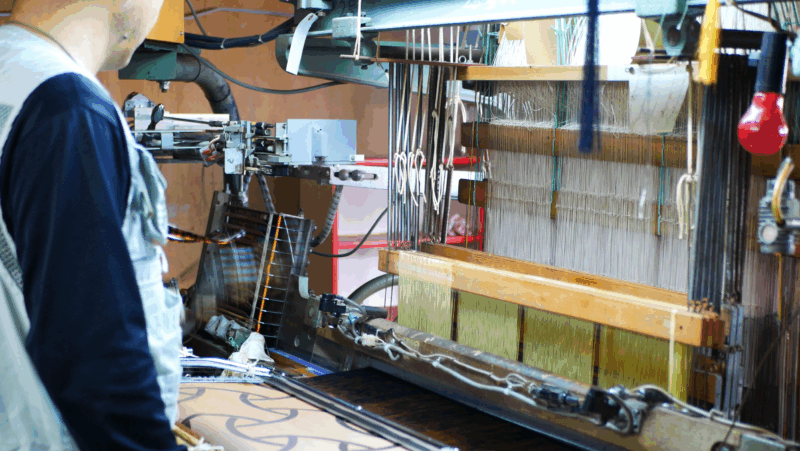 Nurtured by the Sound of Weaving｜Okamoto Orimono’s Cooperative Workshop in Kyōtango – Nunohira