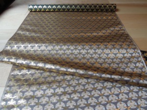 全正絹 西陣金襴 独楽繋ぎ紋様