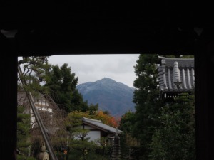 曹洞宗　天寧寺　「額縁門」 