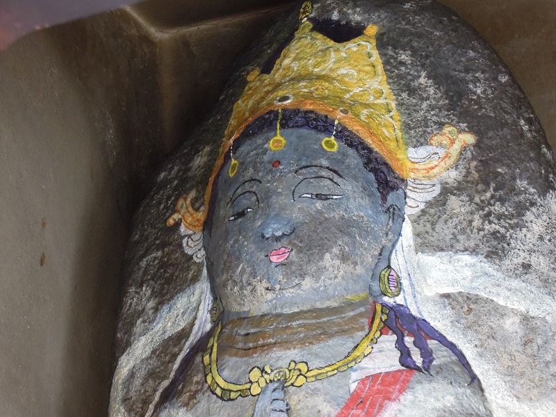 三条商店街 公園のお地蔵さん