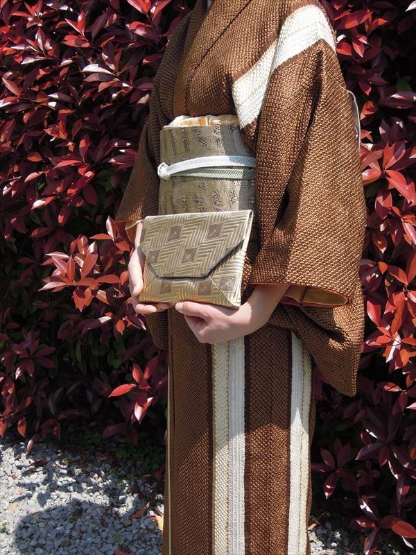 西陣金襴菱繋ぎ 数奇屋袋