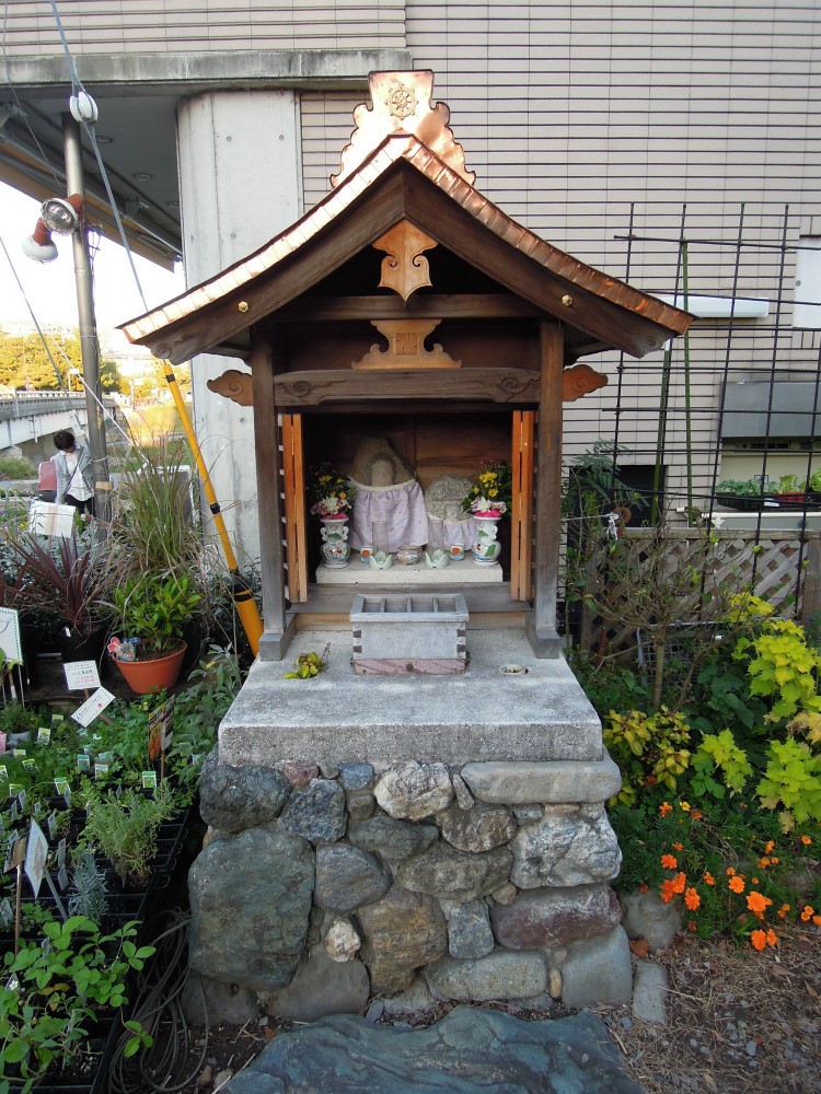 上京区河原町通今出川上る青龍町(タネゲン西)のお地蔵さん