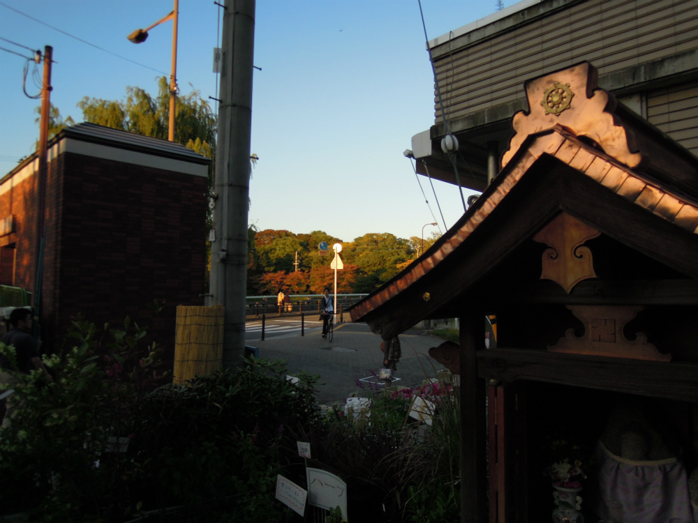 上京区河原町通今出川上る青龍町(タネゲン西)のお地蔵さん