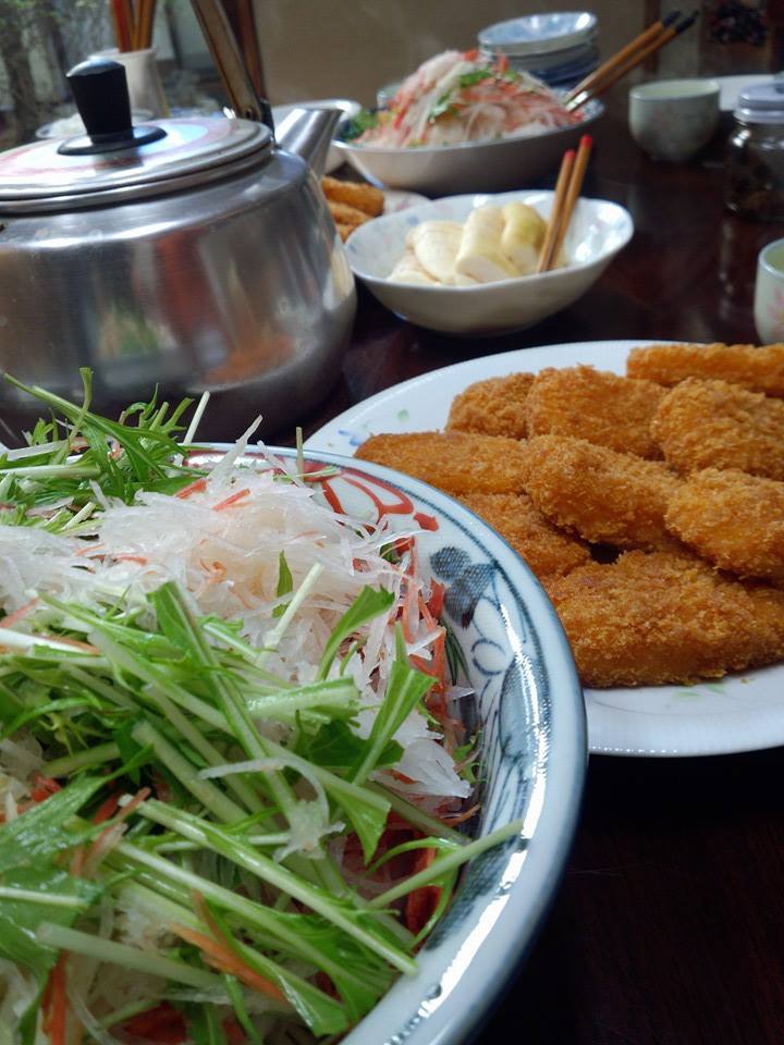 大根、金時人参、水菜のサラダ、クリームコロッケ