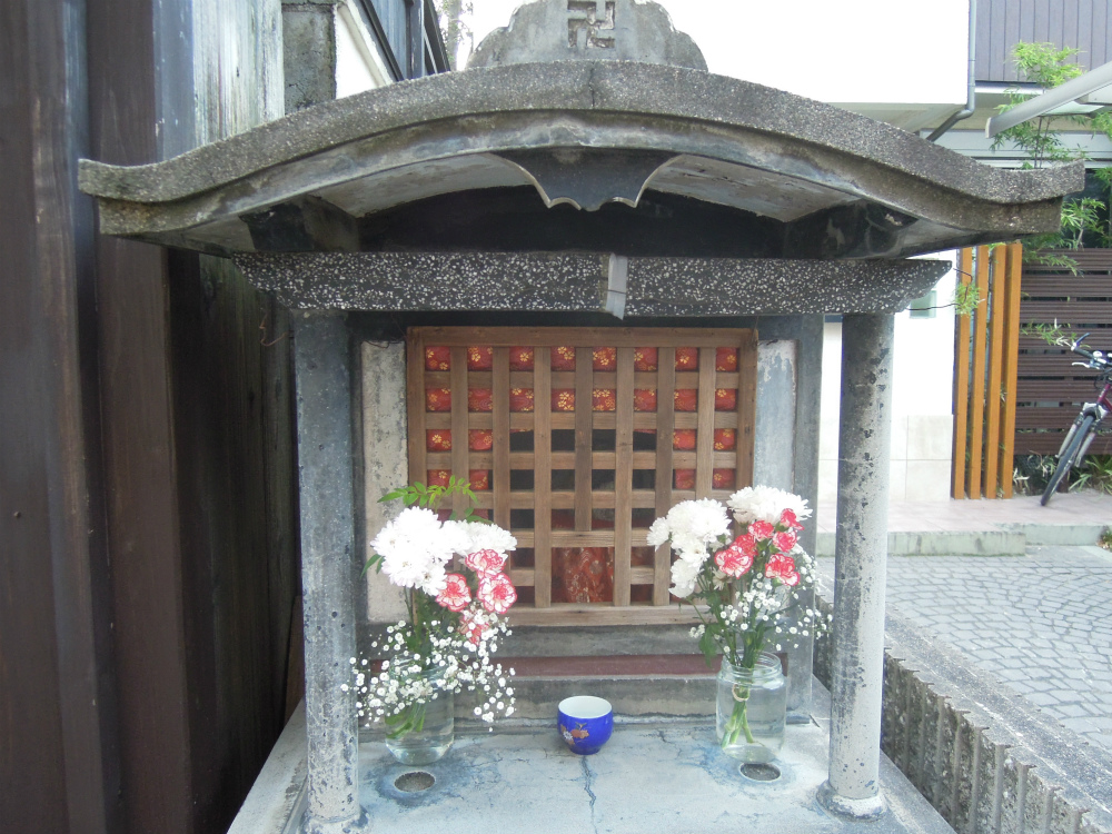 上京区室町通鞍馬口下る竹園町のお地蔵さん