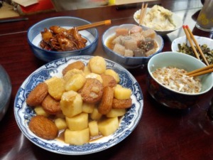 長芋とさつま場の煮付け、ヤリイカの甘辛煮