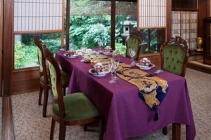 西陣金襴 散雲丸龍テーブルランナー