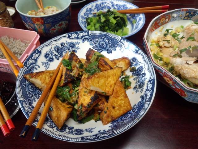 厚揚げをじゅっと焼いたん