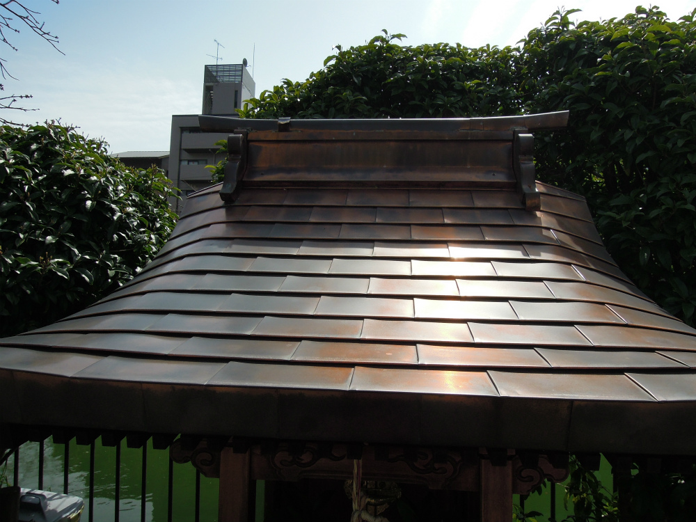 左京区岡崎西天王町 六盛 疎水弁才天