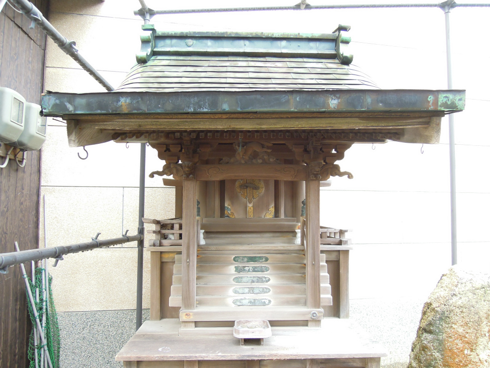 有馬町 妬(うわなり)泉源