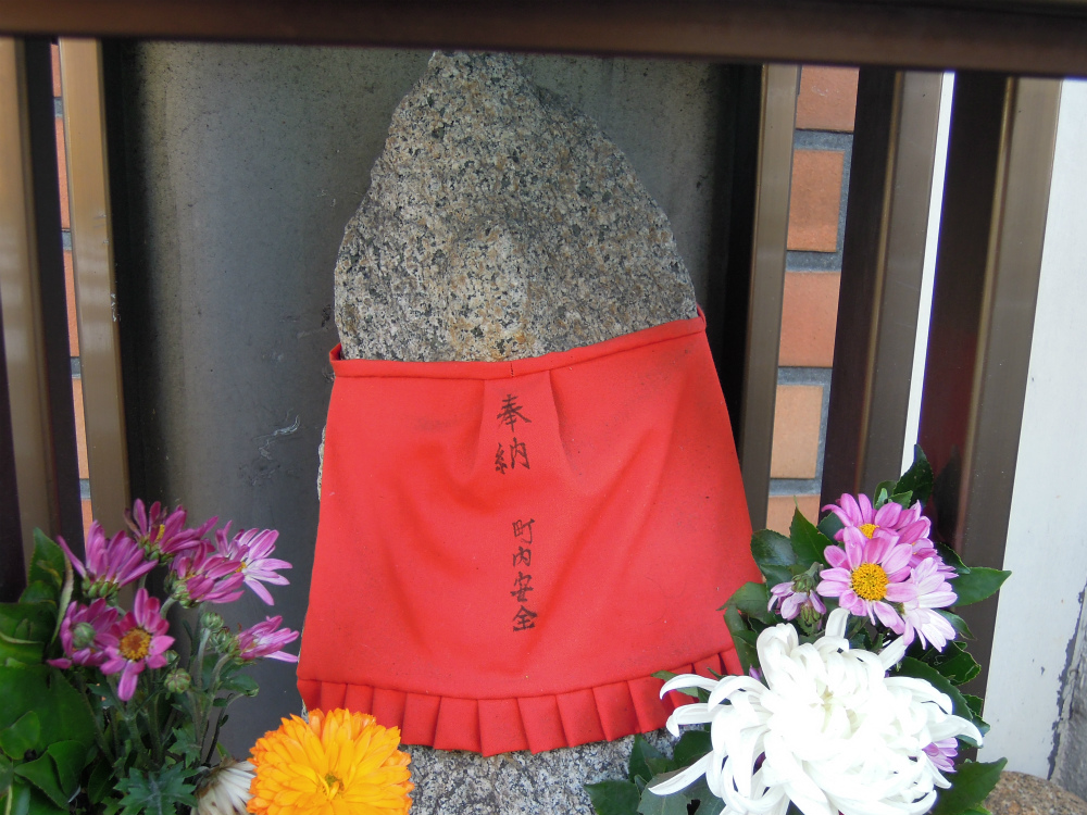 中京区壬生東土居ノ内町地蔵