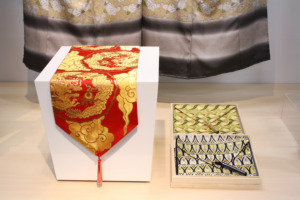 伝統工芸　青山スクエアの展示