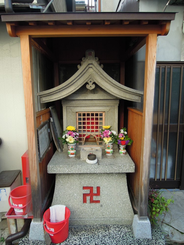 京都市下京区下溝西南第1