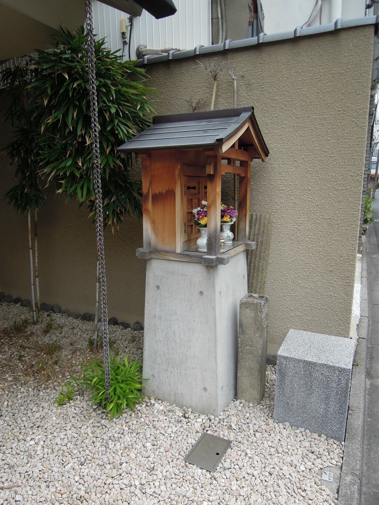 東山区宮川筋2丁目のお地蔵さん