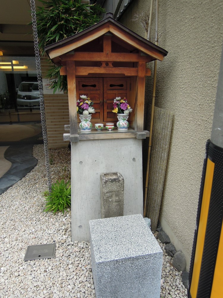 東山区宮川筋2丁目のお地蔵さん