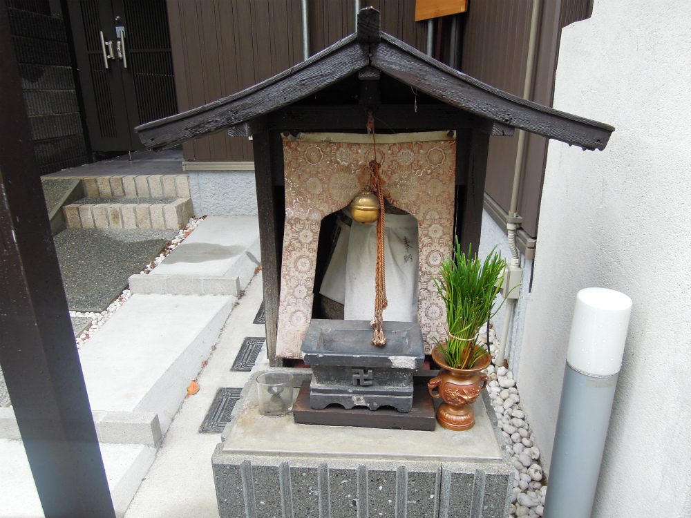 東山区鞘町通りのお地蔵さん