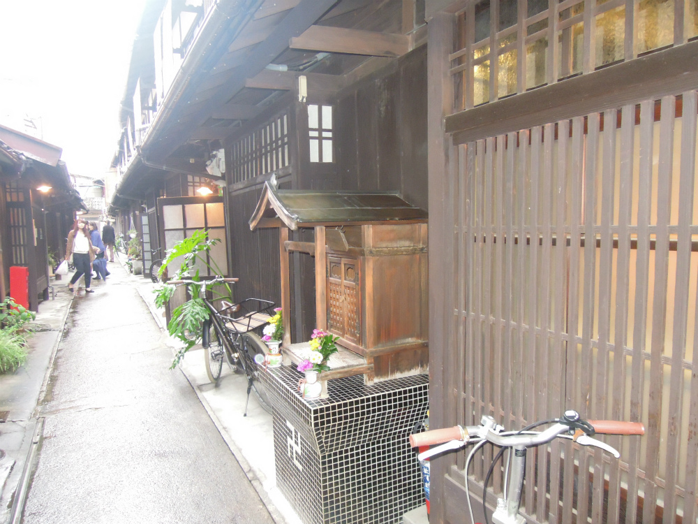 東山区大国町通松原下る2丁目山城町のお地蔵さん