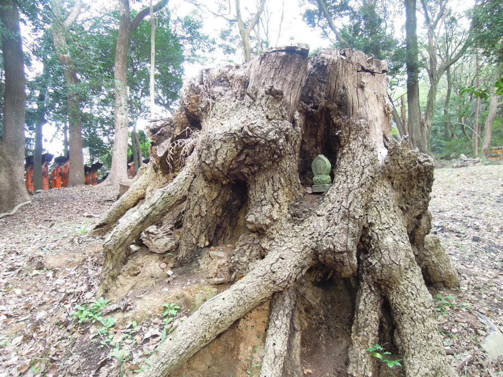 伏見稲荷の中にいはったお地蔵さん