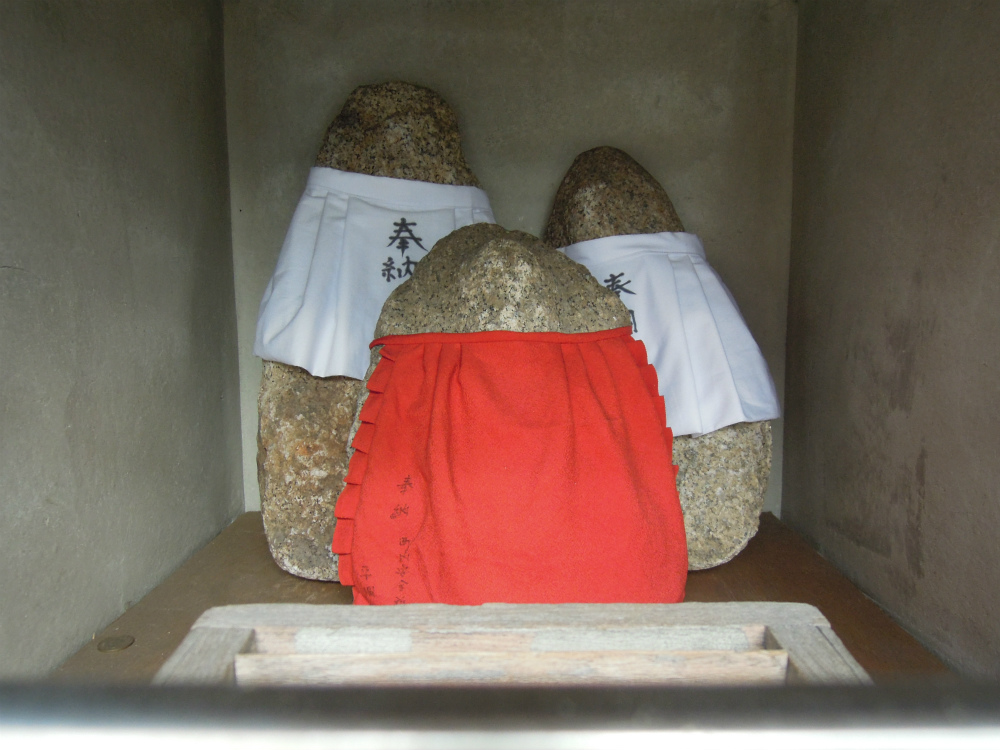 東山区本町18丁目お地蔵さん