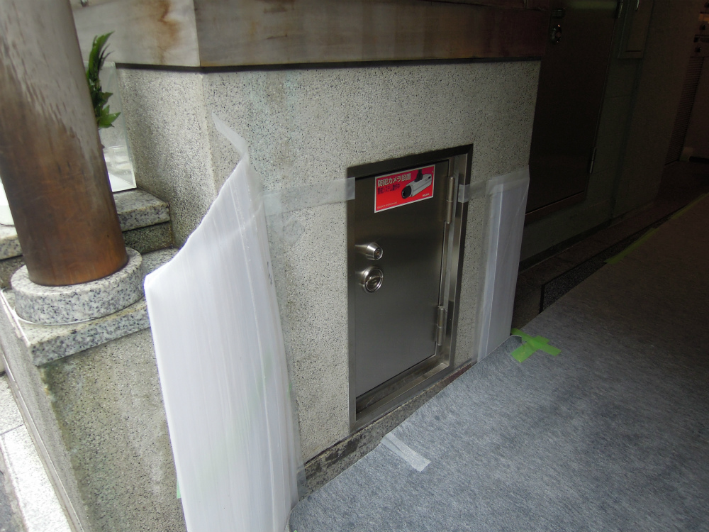 銀座8丁目 八官神社