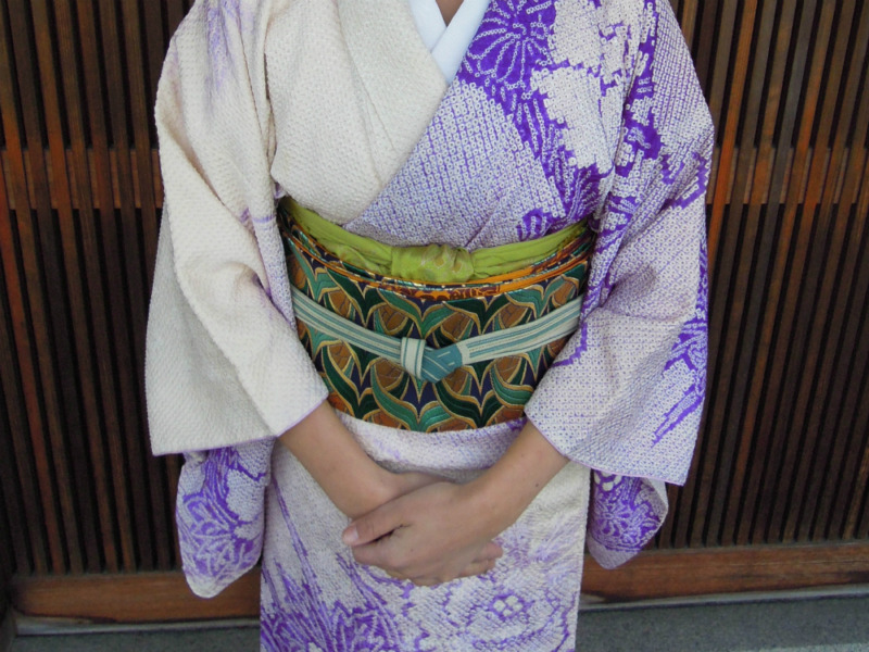 西陣織　全正絹 西陣金襴 燕矢紋様の帯