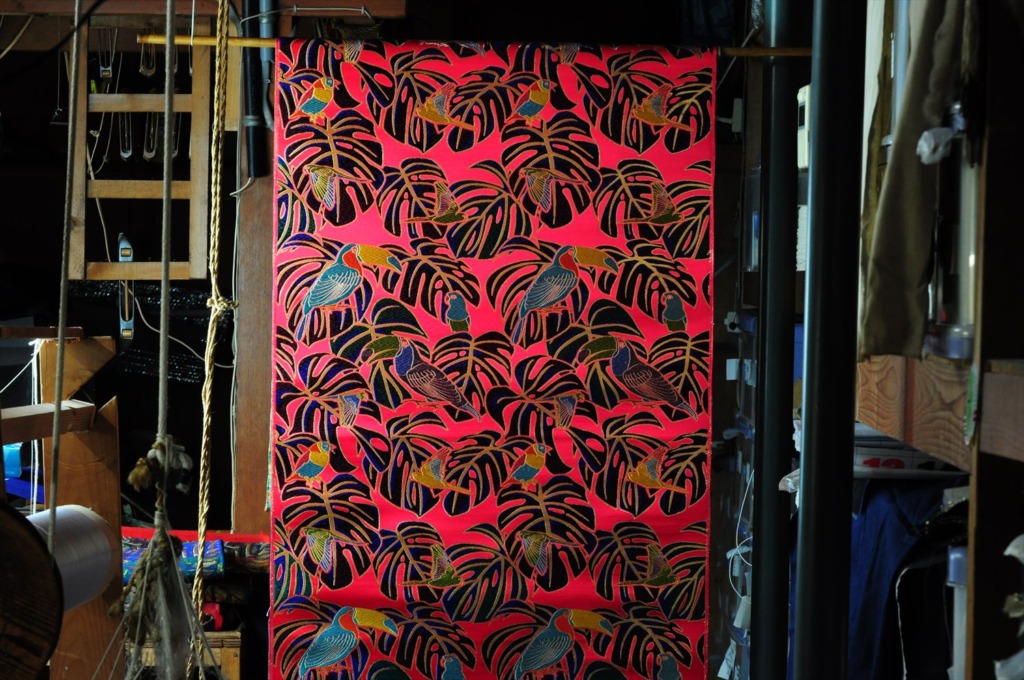 全正絹　西陣金襴　モンステラと鳥