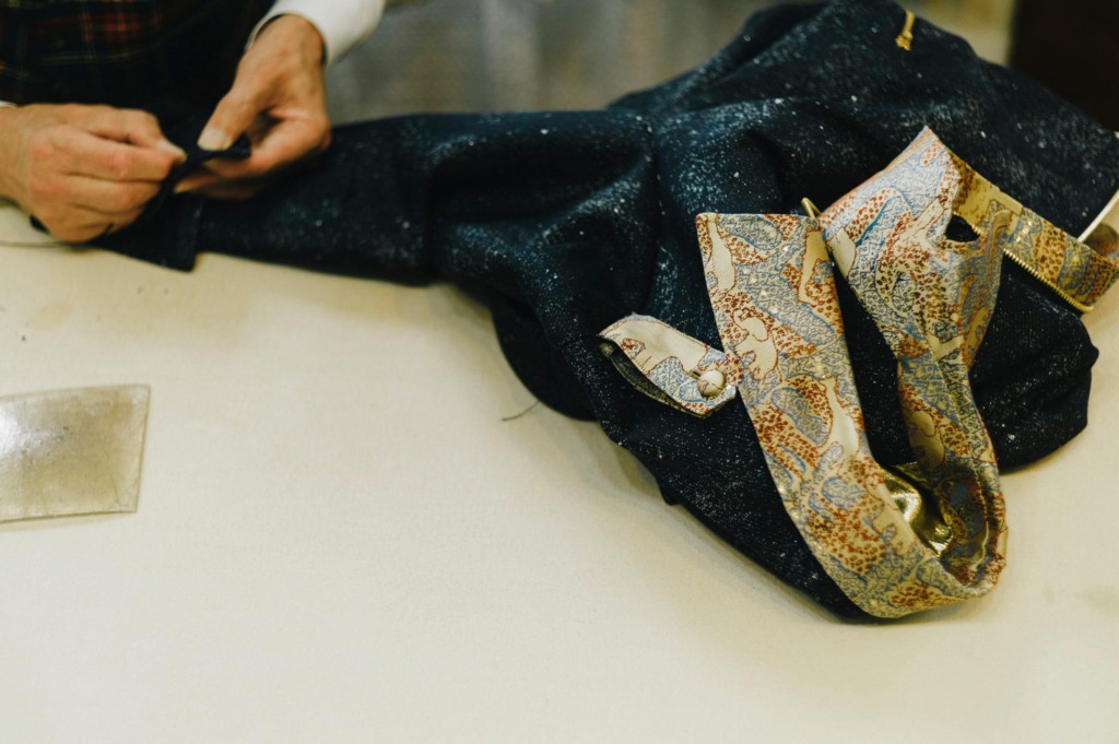 HIROMI ASAI AW21 西陣織金襴 アフリカ紋様