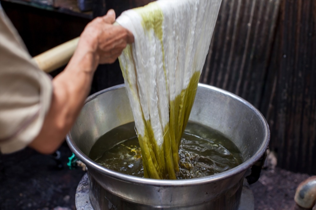 西陣織 絹糸 染色