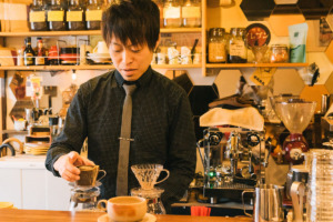 喫茶イレブン 代表　天白 隆洋