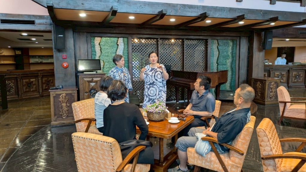 中国「デザイン上海」No.6 金澤工芸社への旅　西陣織の西陣岡本