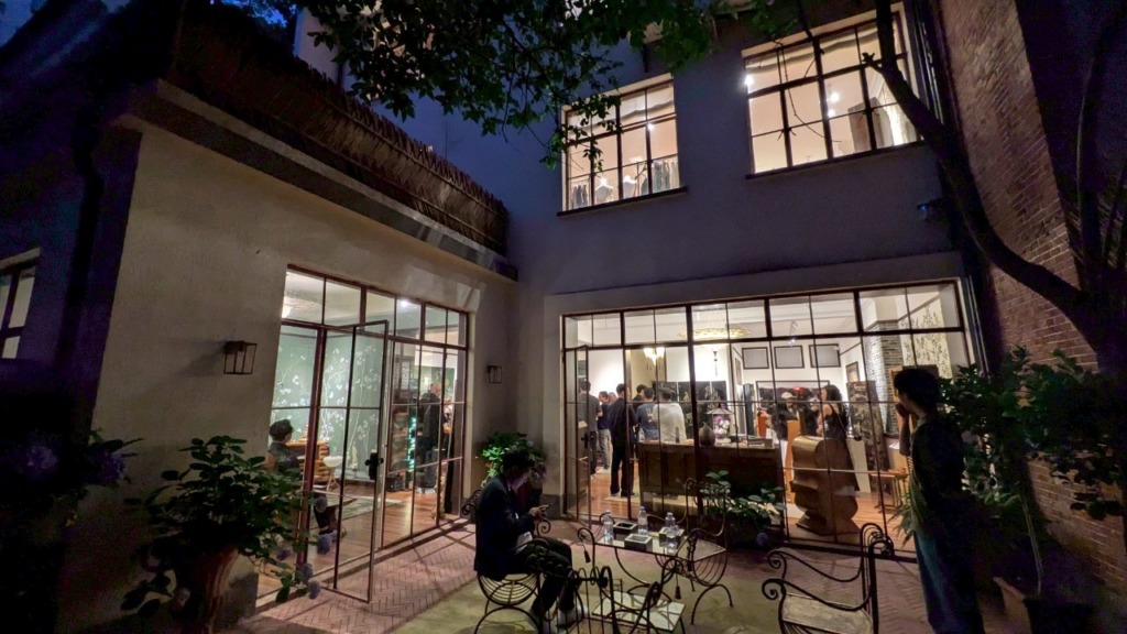 FRAME主催パーティの様子