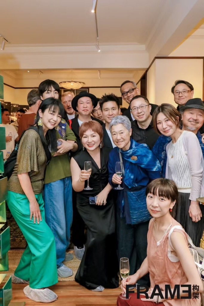 「FRAME」主催のパーティで