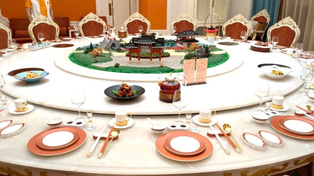 デザイン上海搬入日‐初日