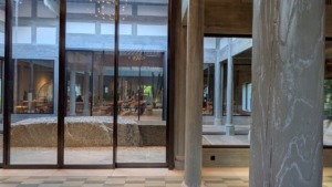 アマン上海（アマンヤンユン）　西陣織の西陣岡本