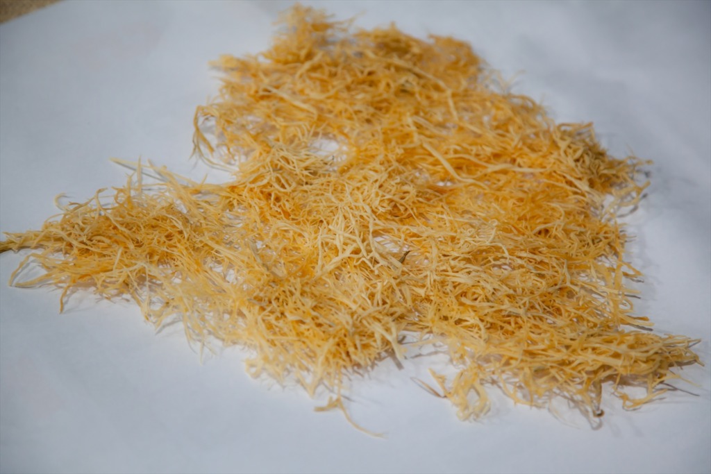 西陣織をより美しく｜「張り屋」の矜持　樋口金襴整理店