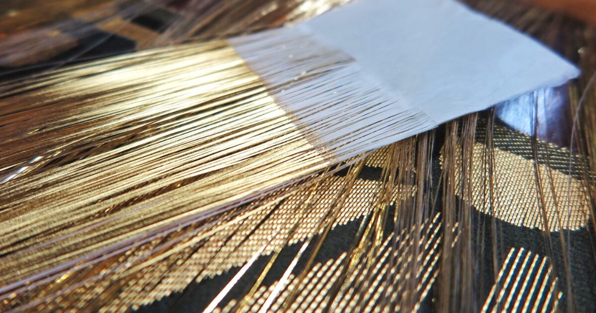 金襴という言葉を聞いたことがあっても何かわからない人のために