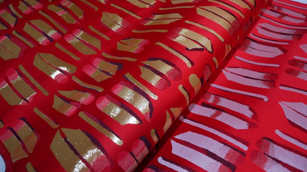 Laureline Galliotとのコラボレーション 西陣織金襴YAGASURI紋様