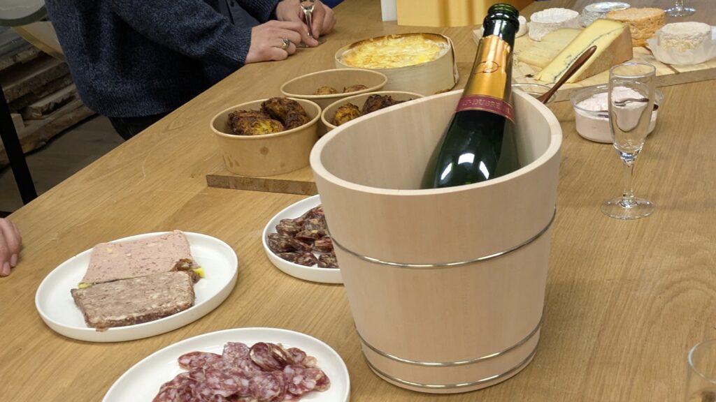 シャンパンクーラー