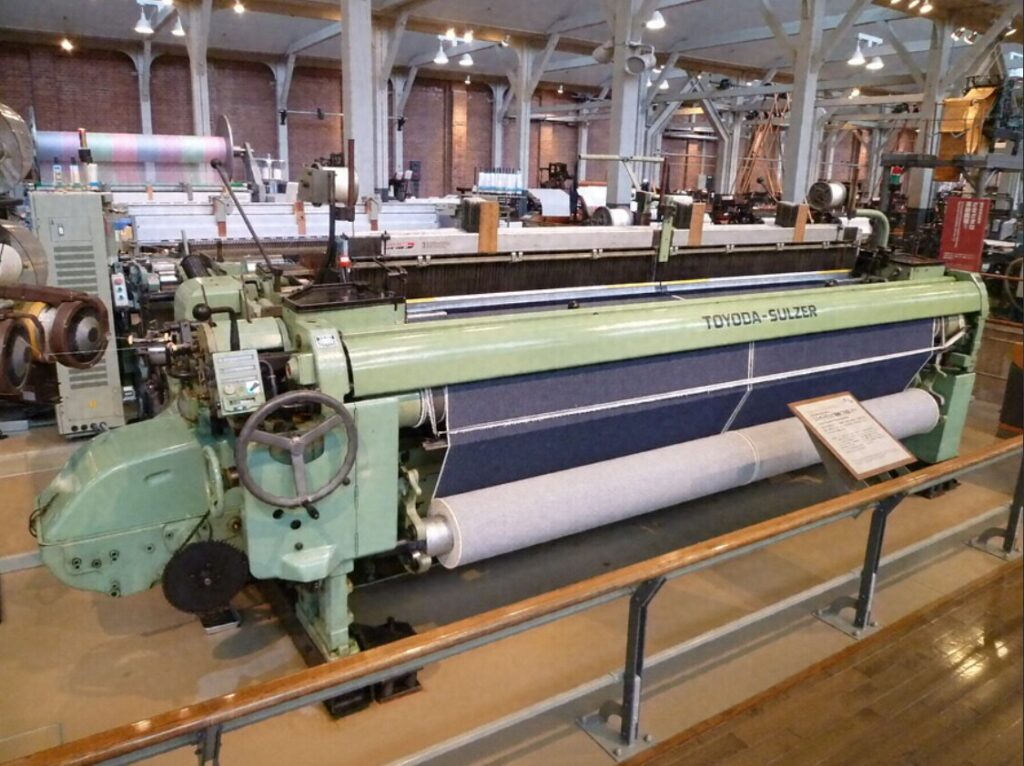 スルザーグリッパ織機(TW型）